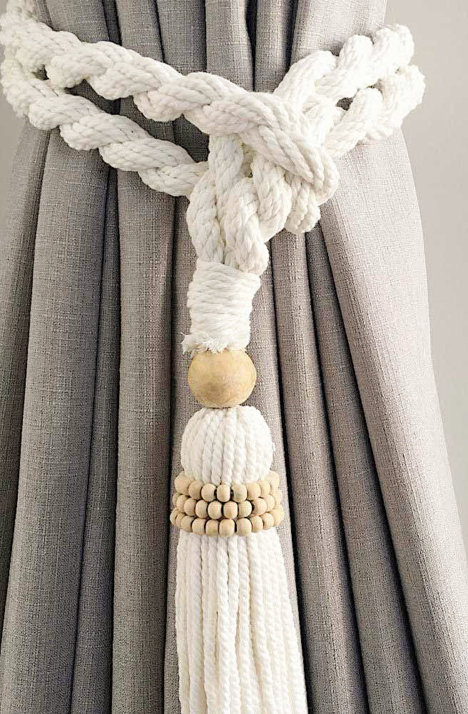 Bohemian Garland Curtain Holder