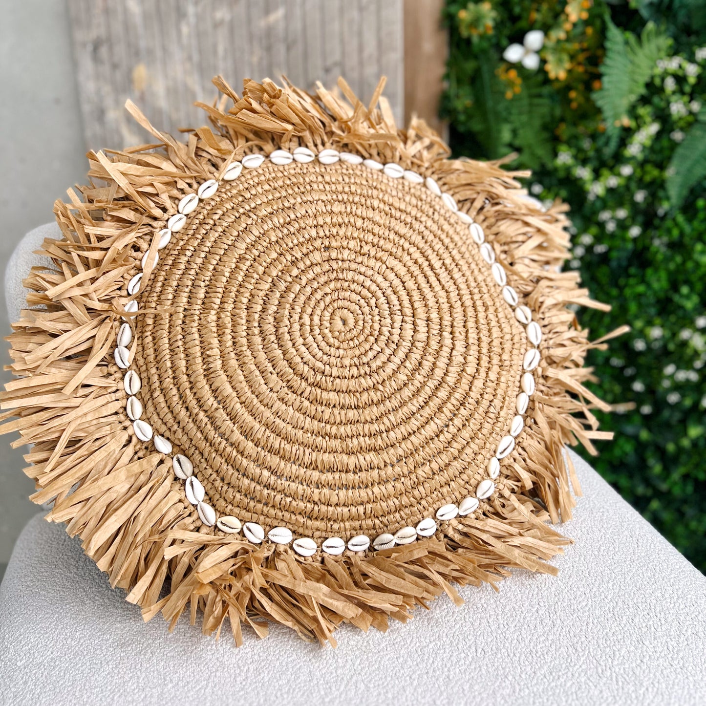 Raffia Fringe Shell Round Cushion