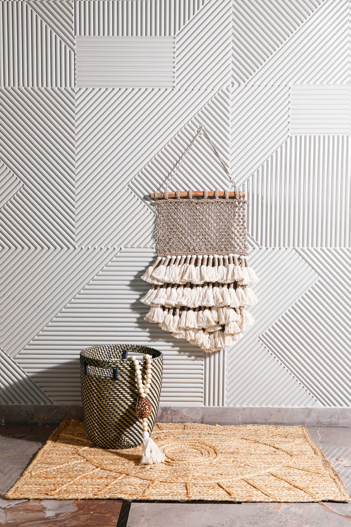 Tallia Jute Wall Hanger